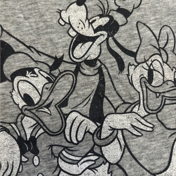 Mickey and Friends XL Womens Heathered Grey VNeck Tshirt Retro Comfy Disney - Picture 12 of 15